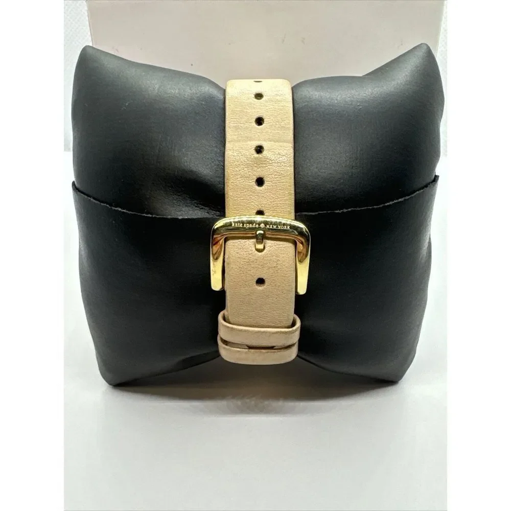 Kate Spade Metro 0073 Women's Beige Leather Strap Analog Dial Wrist Watch JNA141